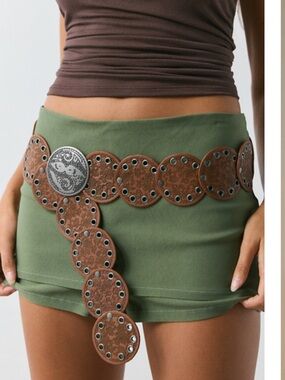 Urban Outfitters Brown Circle-Plate Leather Belt with Silver Medallion